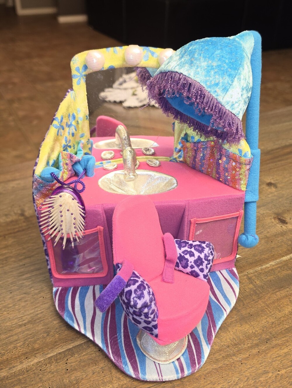 Groovy Girls Sittin Pretty Salon